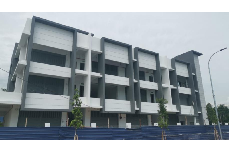 KEE NENG 3 STOREY SHOP LOT